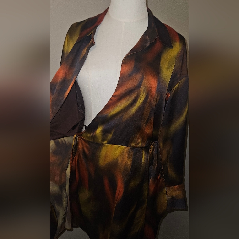 NWT Gianni Bini Avery Long Sleeve Satin Wrap Dress:Border Blur Print:Sizes-10&14 - Picture 7 of 12